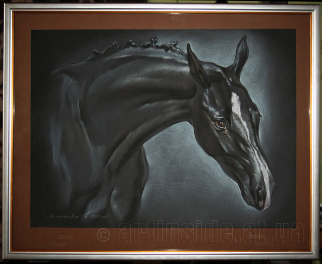 Картина с лошадью в раме